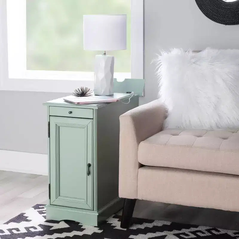 Table d'appoint Felix avec station de charge USB - Powell Company