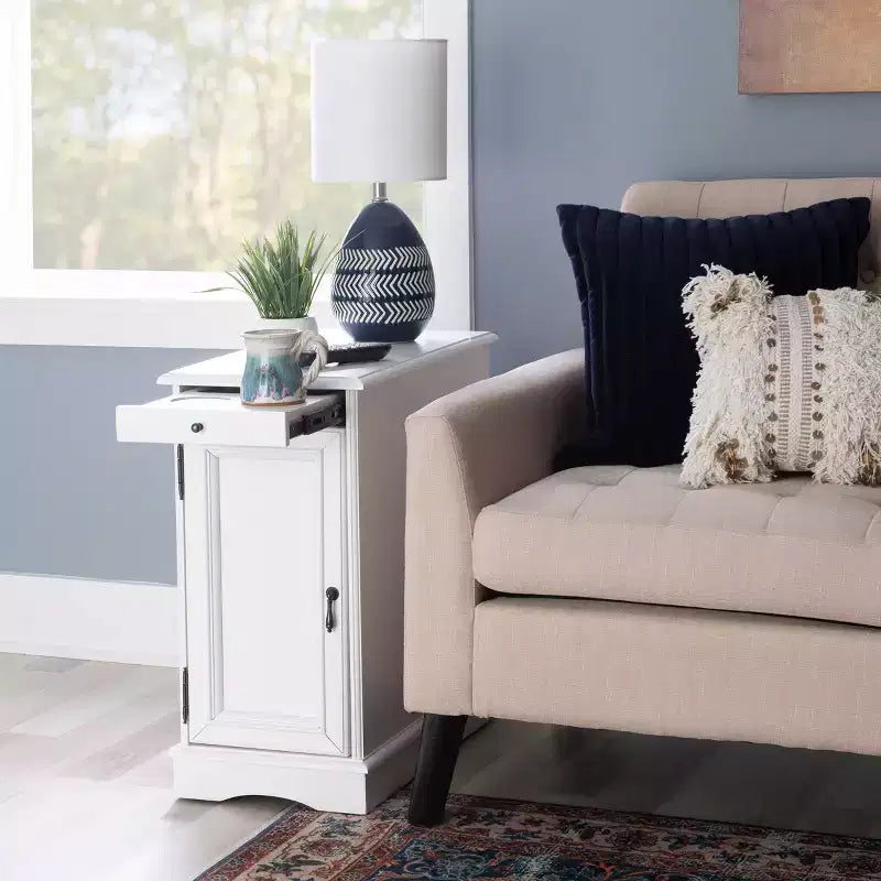 Table d'appoint Felix avec station de charge USB - Powell Company