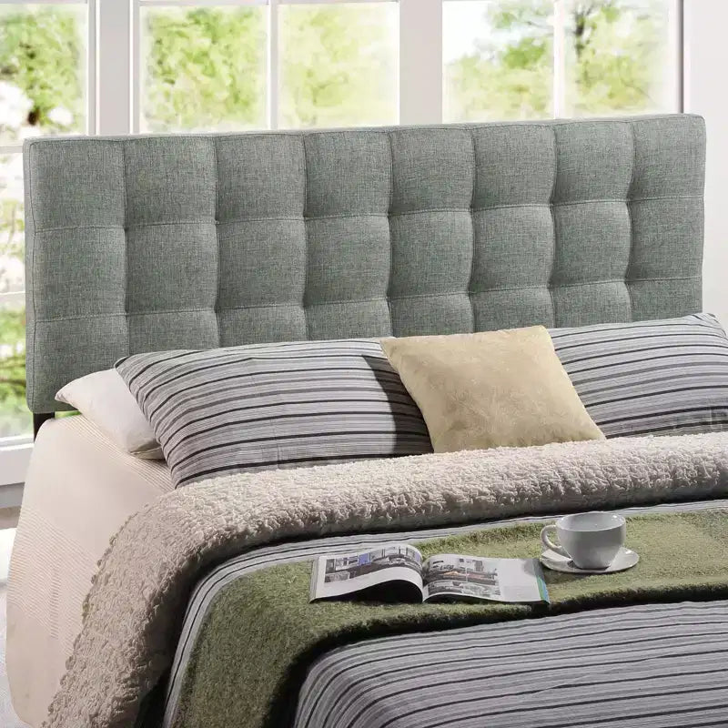 Tête de lit capitonnée en tissu Lily - Modway