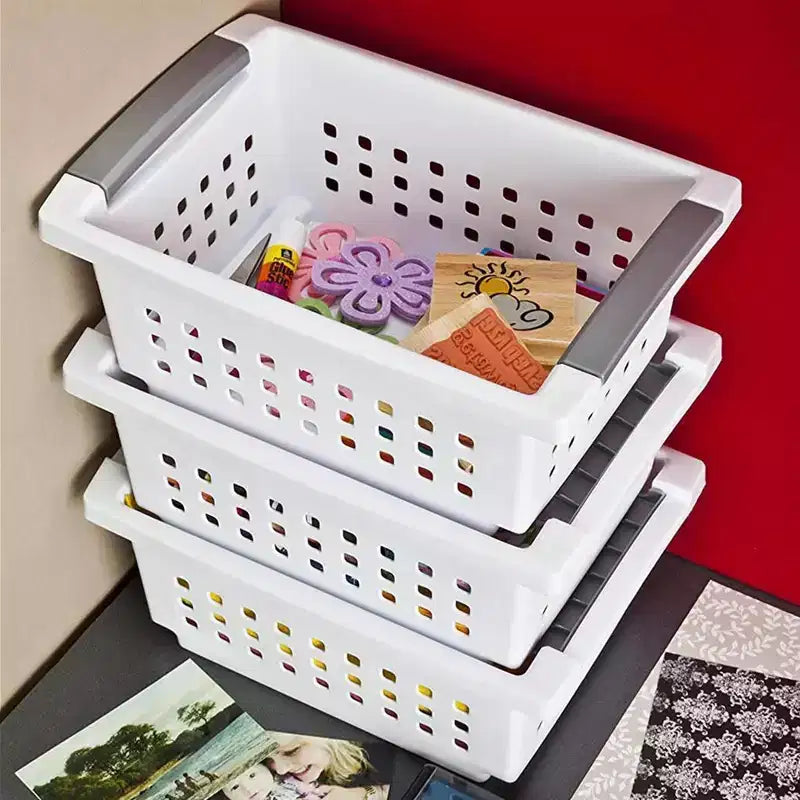 Sterilite Petit Panier Empilable Blanc avec Accents Titane (Lot de 18) 16608006