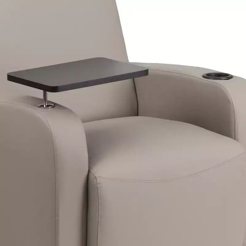 Fauteuil visiteur Flash Furniture en LeatherSoft avec tablette-écritoire, pieds chromés et porte-gobelet