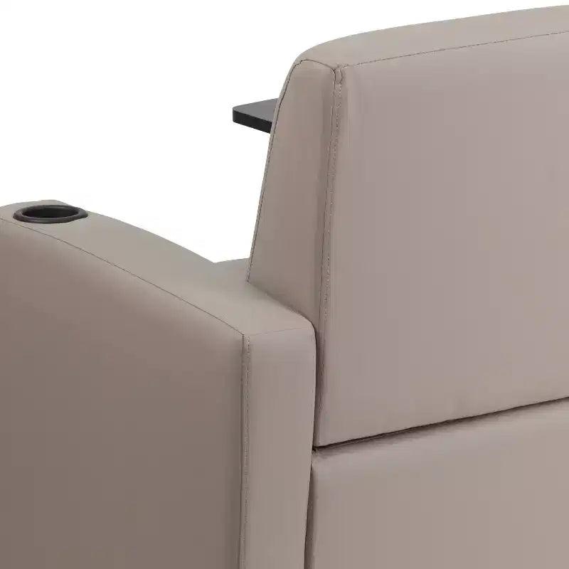 Fauteuil visiteur Flash Furniture en LeatherSoft avec tablette-écritoire, pieds chromés et porte-gobelet