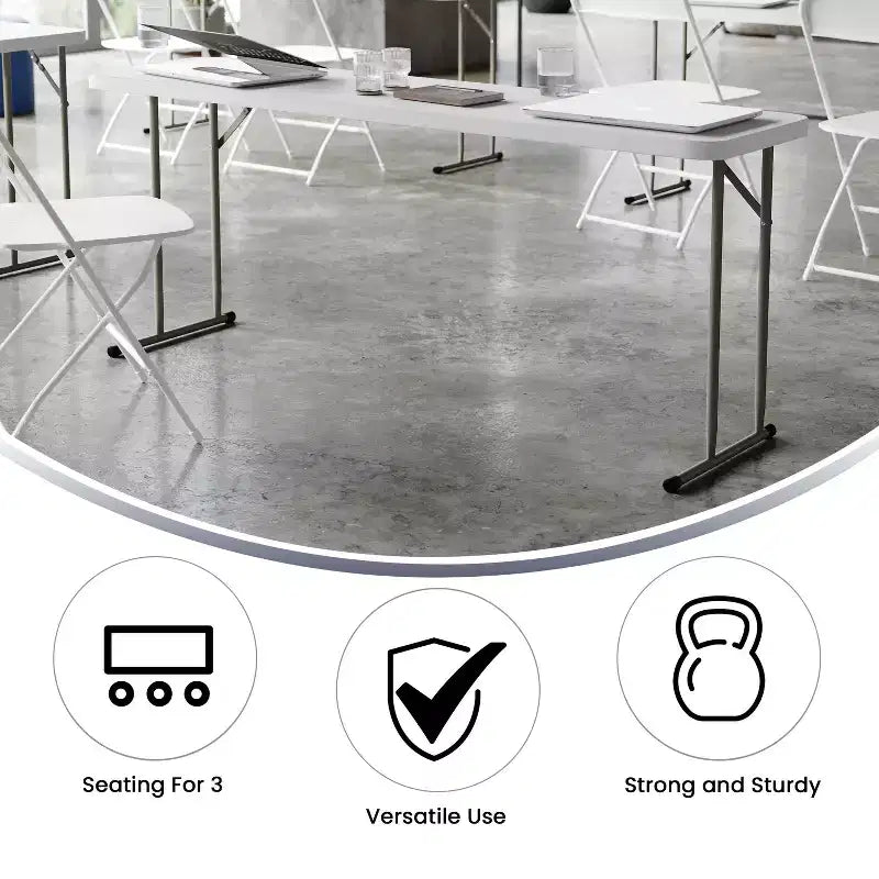 Table pliante rectangulaire en plastique blanc de 1,8 m Emma and Oliver avec pieds verrouillables pour la formation ou les séminaires