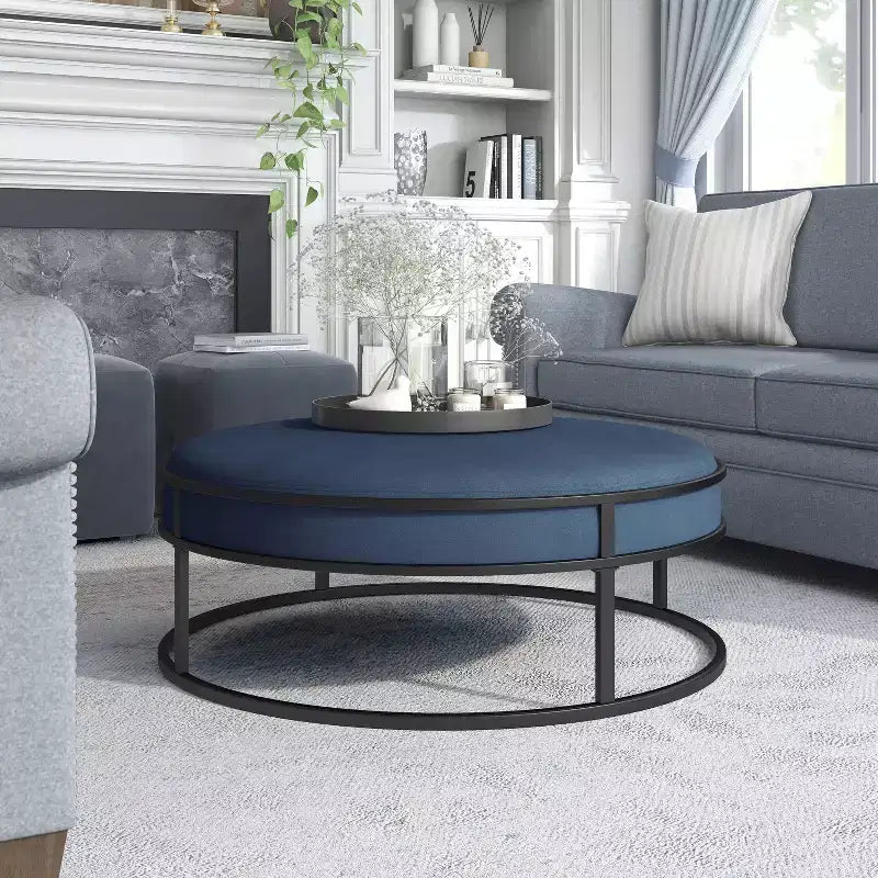 39,5 Pouf rond rembourré Greenbank - HOMES: Inside + Out