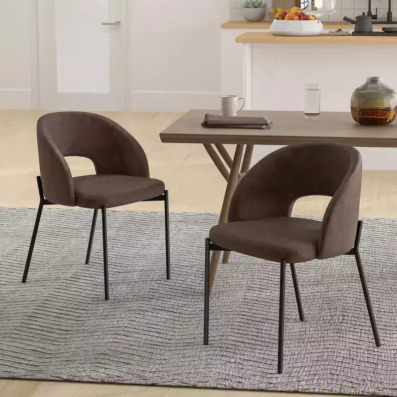 Lot de 2 ou 4 chaises de salle à manger Costway avec coussin en éponge haute densité et cadre robuste en forme de X