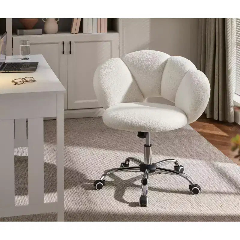 Chaise de coiffeuse Yaheetech rembourrée en bouclette à roulettes