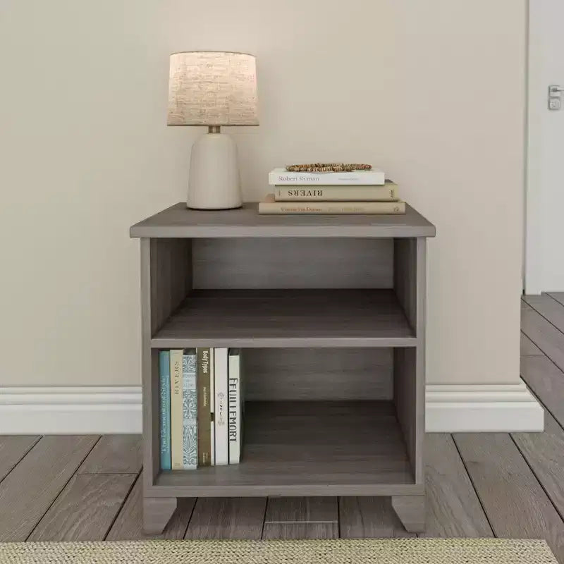 Table de Chevet en Bois Massif Plank+Beam avec Étagères