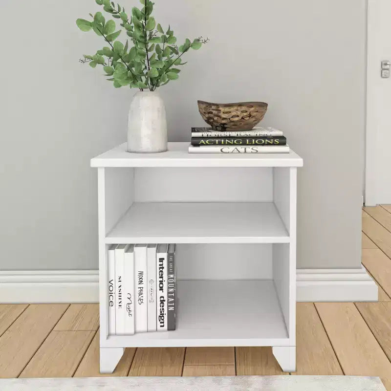 Table de Chevet en Bois Massif Plank+Beam avec Étagères