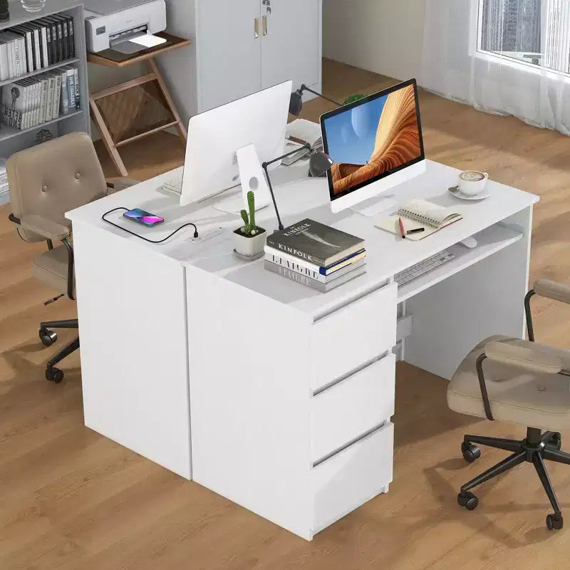 Bureau d'ordinateur Costway avec prise de courant, tiroir pour clavier et 3 grands tiroirs, ports USB et Type-C, Blanc/Naturel