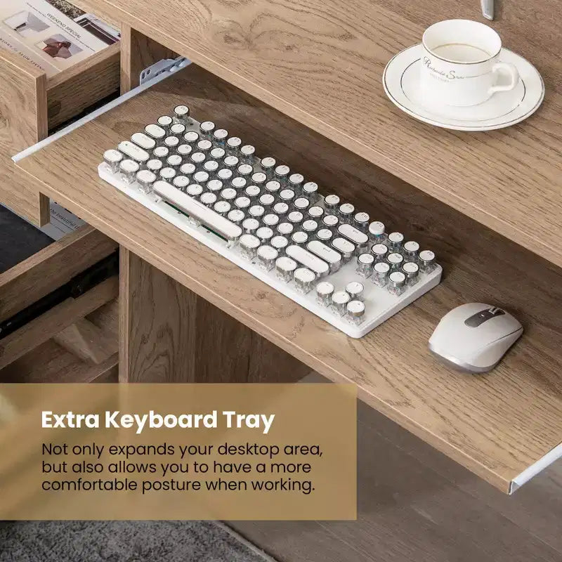 Bureau d'ordinateur Costway avec prise de courant, tiroir pour clavier et 3 grands tiroirs, ports USB et Type-C, Blanc/Naturel