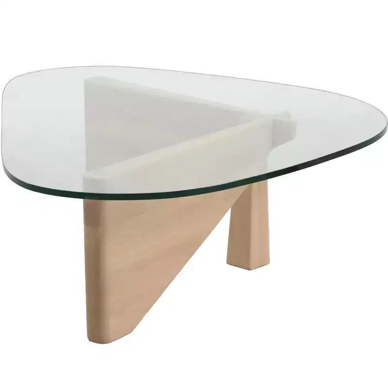 Table basse LeisureMod Imperial Collection en verre triangulaire avec piètement en frêne brillant pour la maison, le salon, le bureau